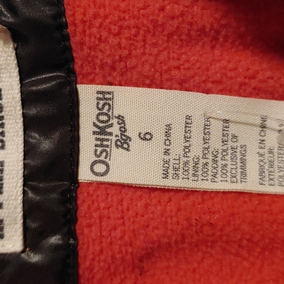 3/$25 OSHKOSH Girl black autumn winter vest, size child 6 - Picture 7 of 11